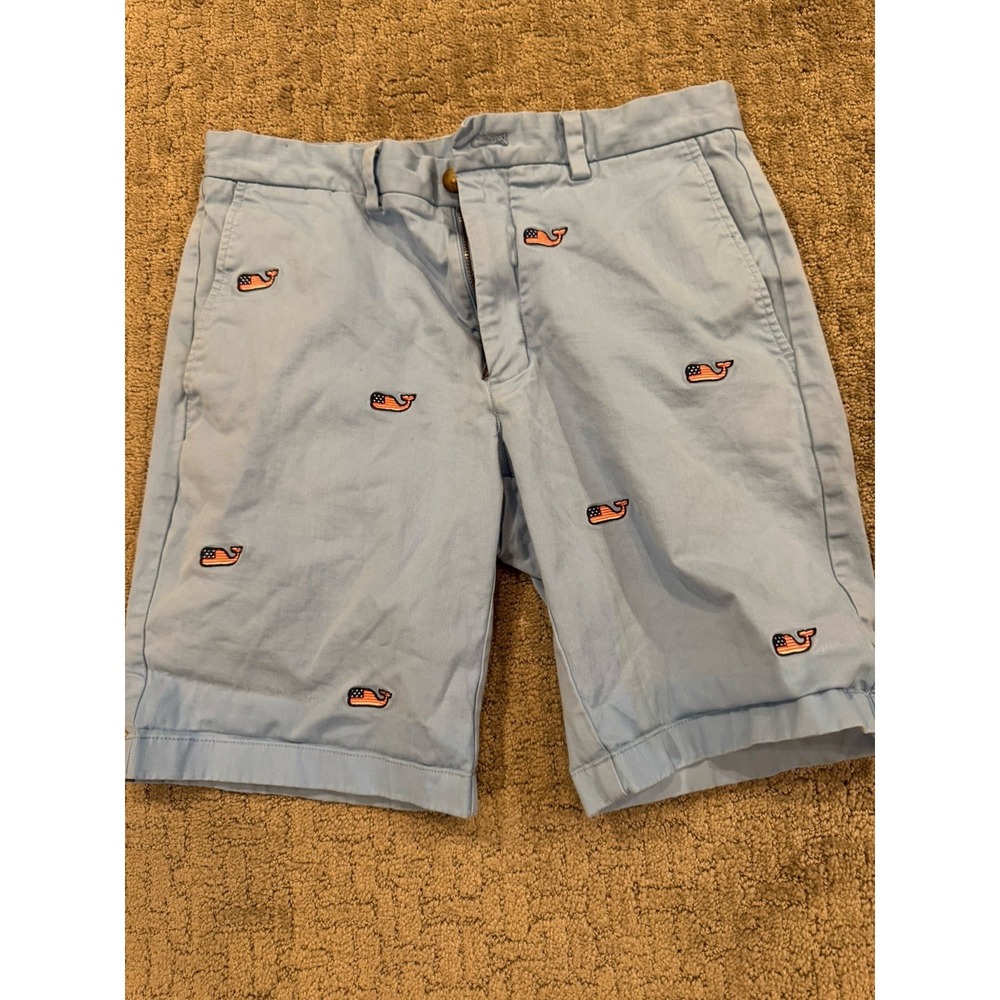 Vineyard Vines Mens Size 30 All Ove USA Flag Whale Shorts (S1)